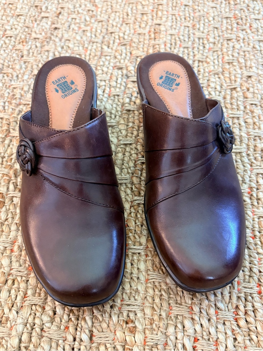 Earth Origins Brown Leather Slip-On Mules 8